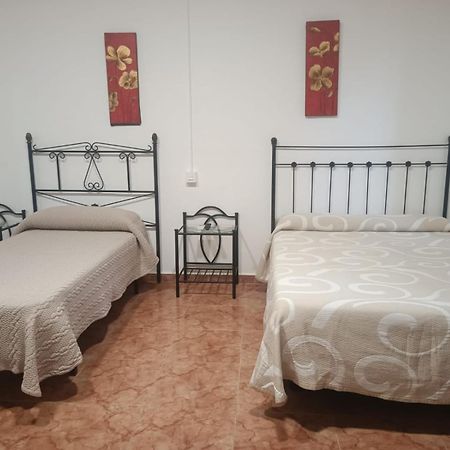 Rooms Los Montes グラナダ エクステリア 写真
