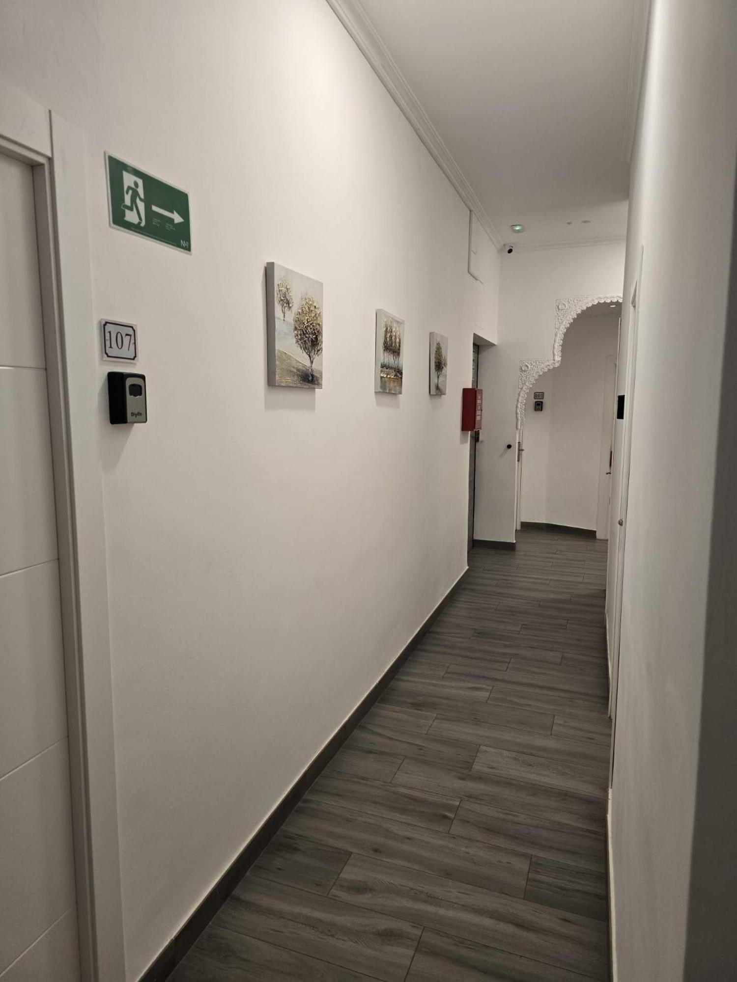 Rooms Los Montes グラナダ エクステリア 写真